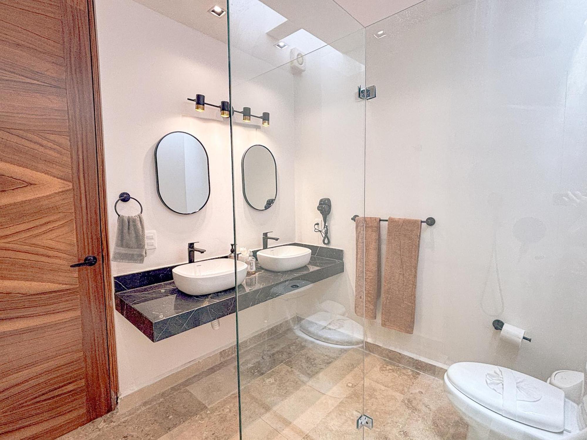 Sak Tuunich Luxury Residences Aparthotel *